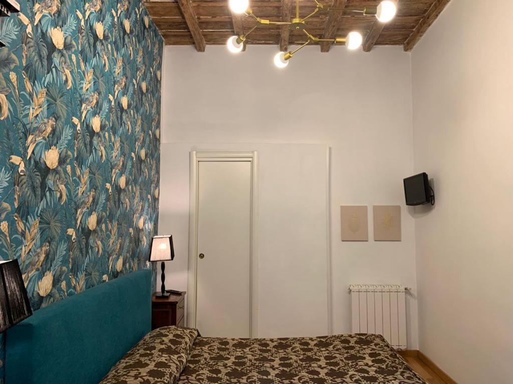 Urbana 33 Hotel Рим Екстериор снимка