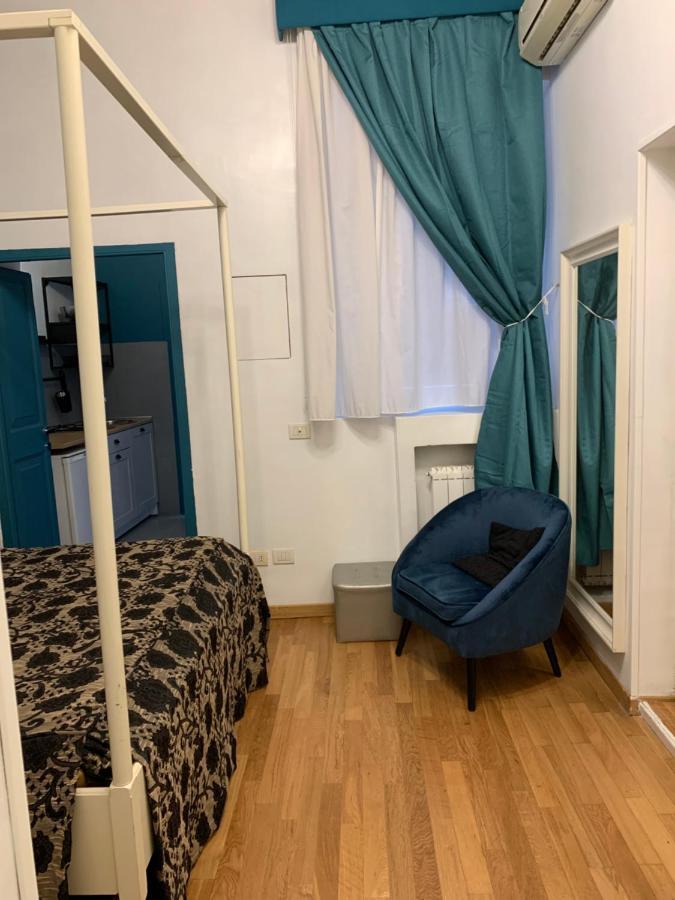 Urbana 33 Hotel Рим Екстериор снимка