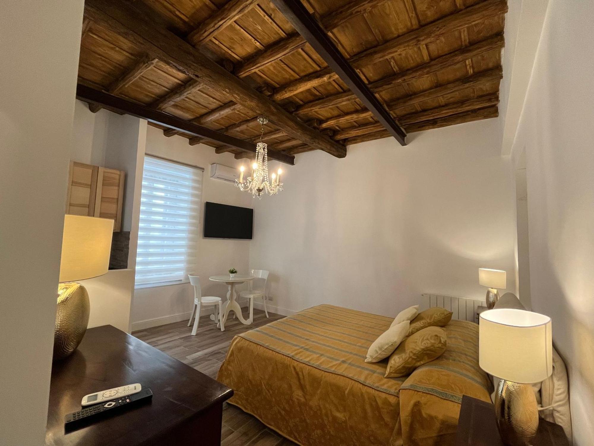 Urbana 33 Hotel Рим Екстериор снимка