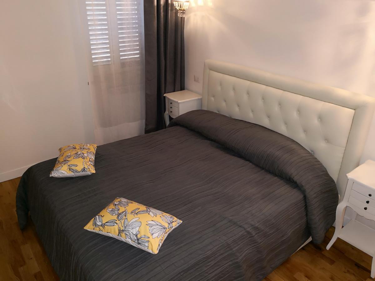 Urbana 33 Hotel Рим Екстериор снимка