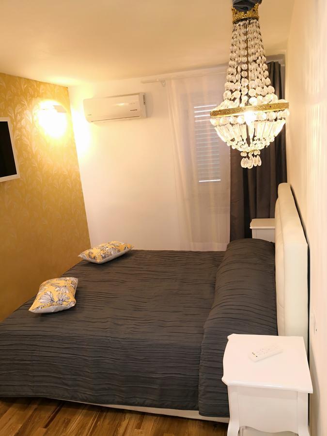 Urbana 33 Hotel Рим Екстериор снимка